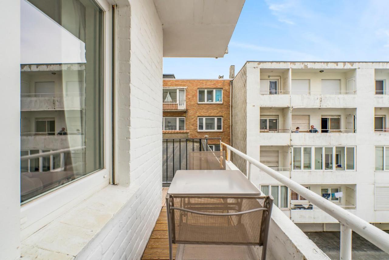 Modern And Bright Seaside App W Seaview & Terrace Oostende Exterior foto